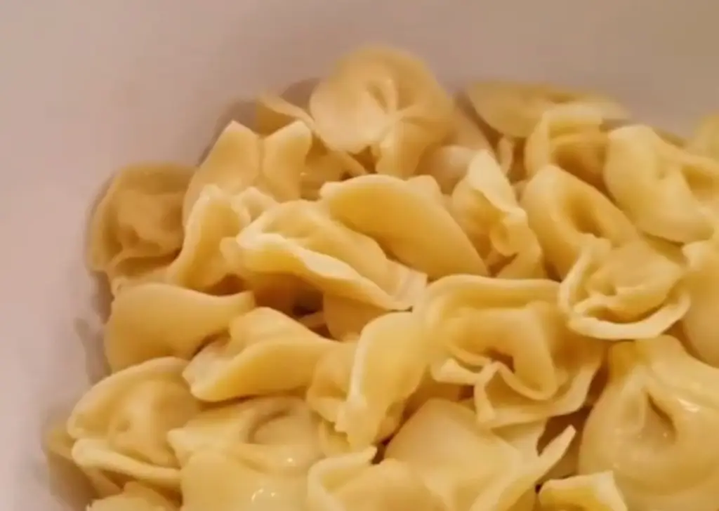 Costco Tortellini Pasta Salad 7 Costo Tortellini Pasta Salad easy recipe