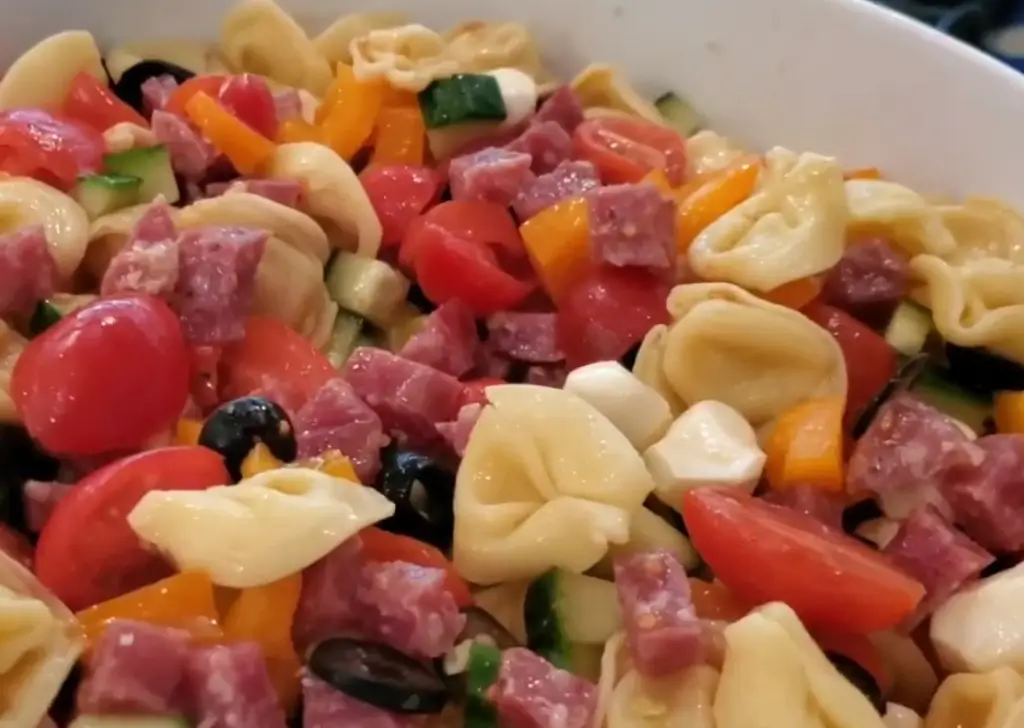 Costco Tortellini Pasta Salad 10 Italian pasta salad with tortellini