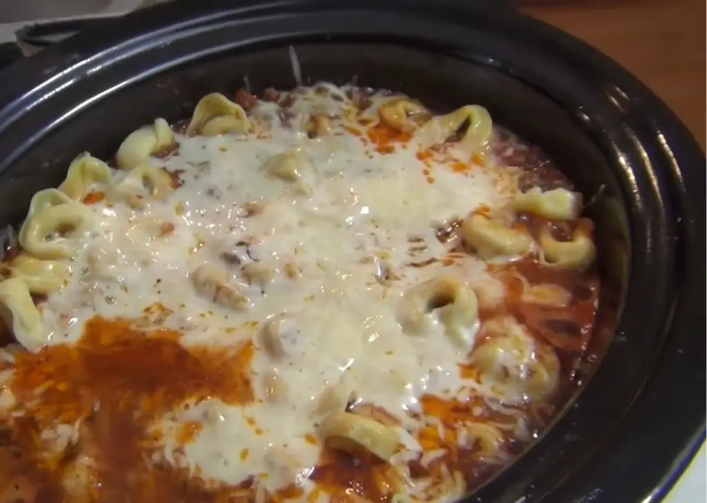 The Best Ground Beef Tortellini Recipe: Easy One-Pan Family Comfort Food 2 cheesy ground beef tortellin