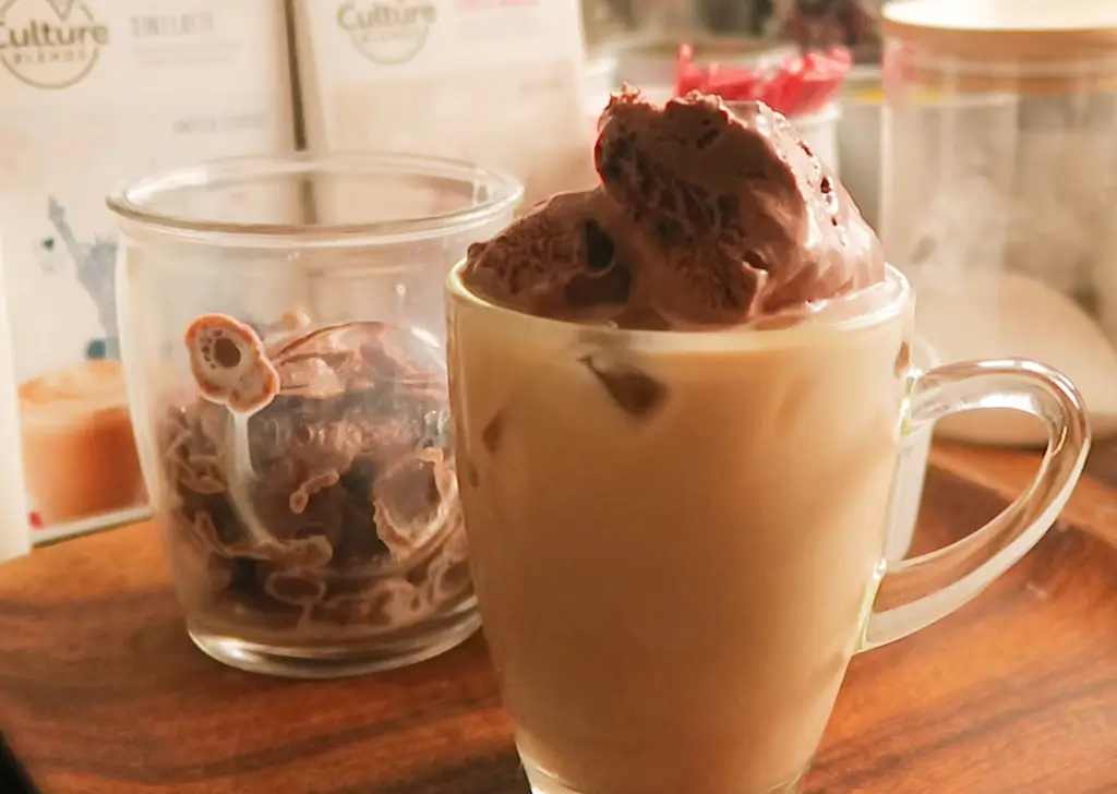 Cereal Milk Latte 2 whipped topping latte